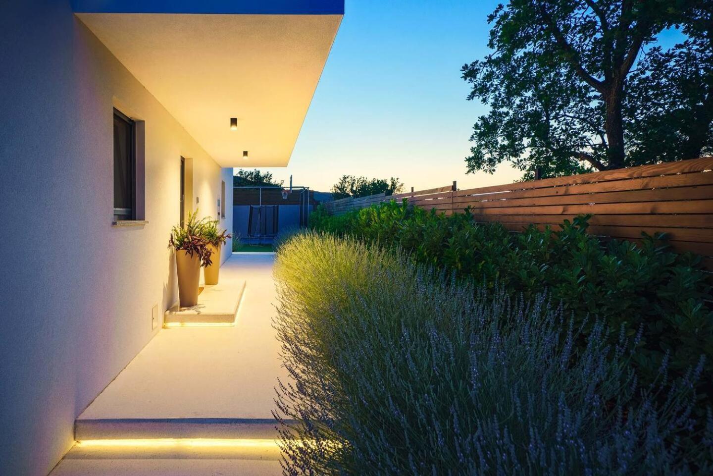 Villa O Водице Екстериор снимка